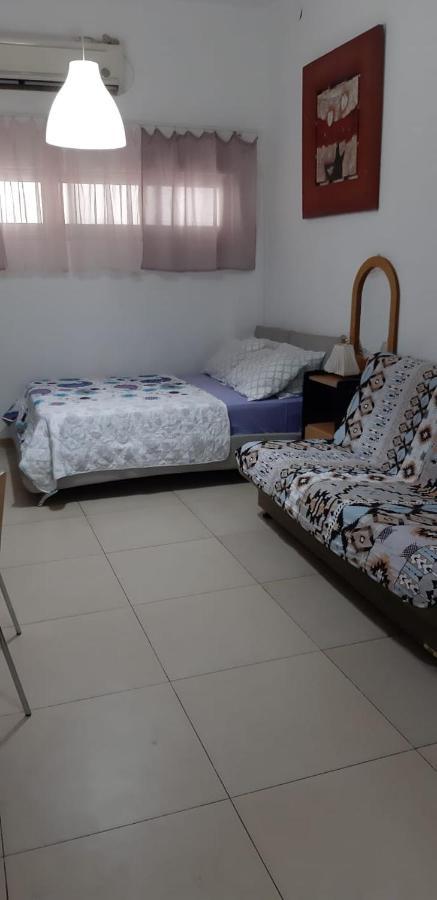 Guest House Orlihome Haifa Bagian luar foto